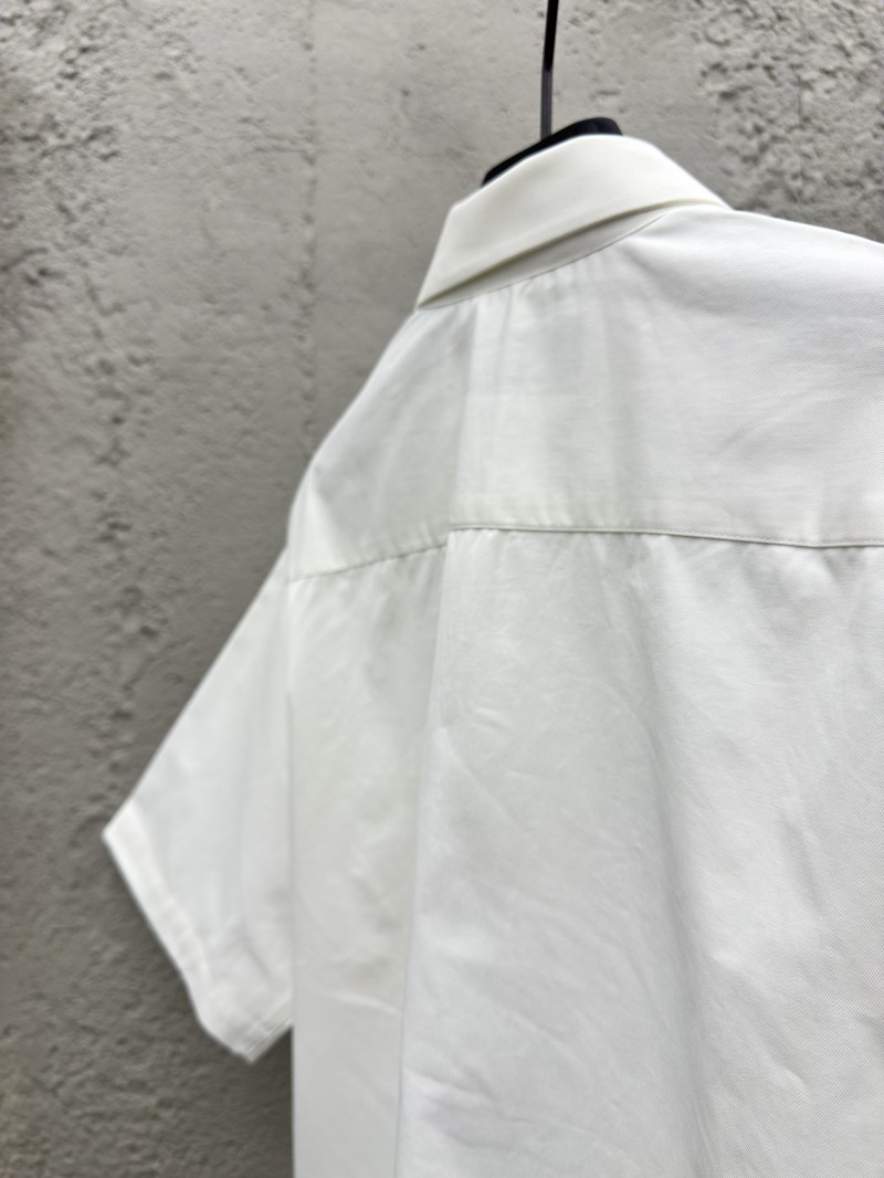 LV Monogram Pocket Short-Sleeve Shirt 1 8