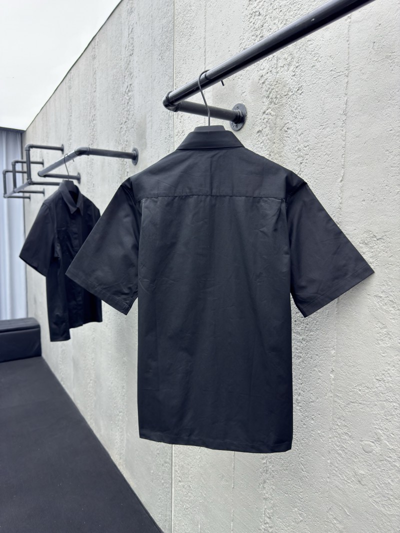 LV Monogram Pocket Short-Sleeve Shirt 2 1