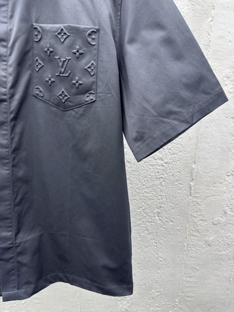 LV Monogram Pocket Short-Sleeve Shirt 2 6