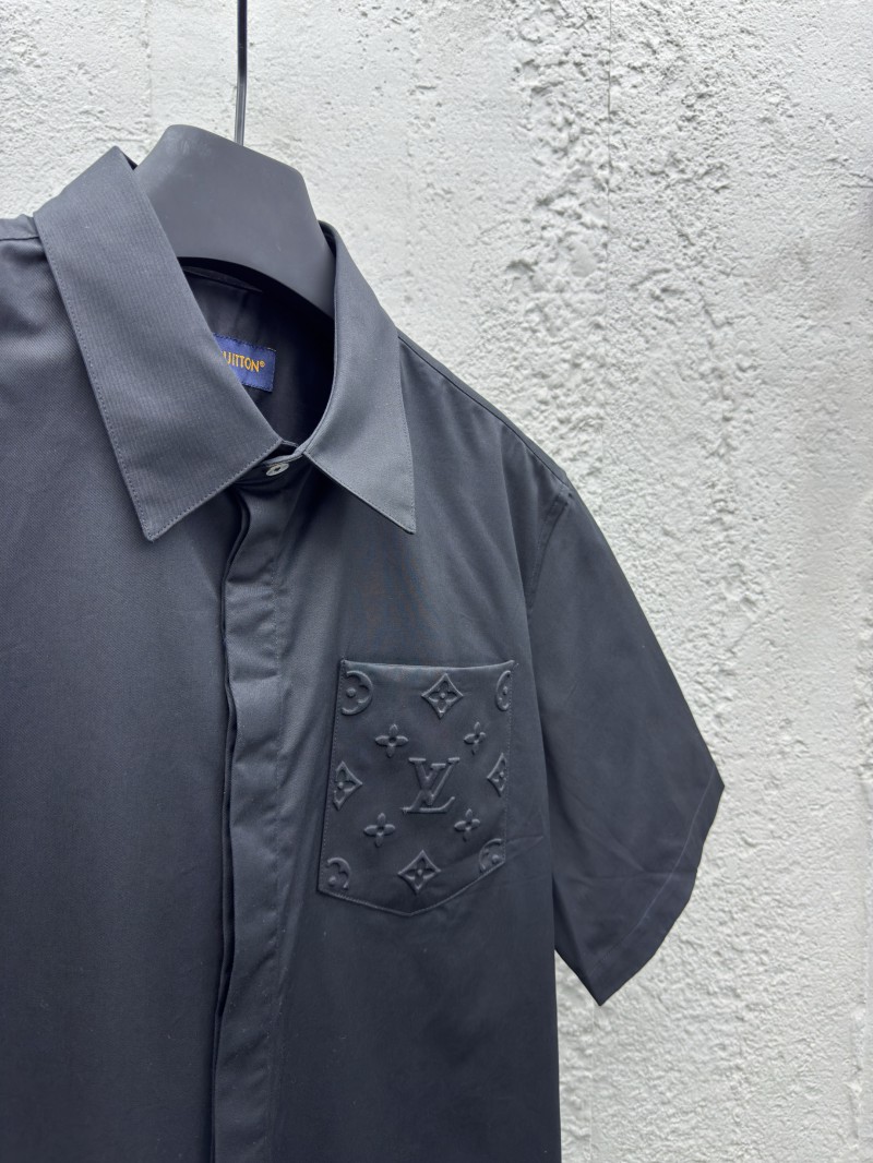 LV Monogram Pocket Short-Sleeve Shirt 2 7
