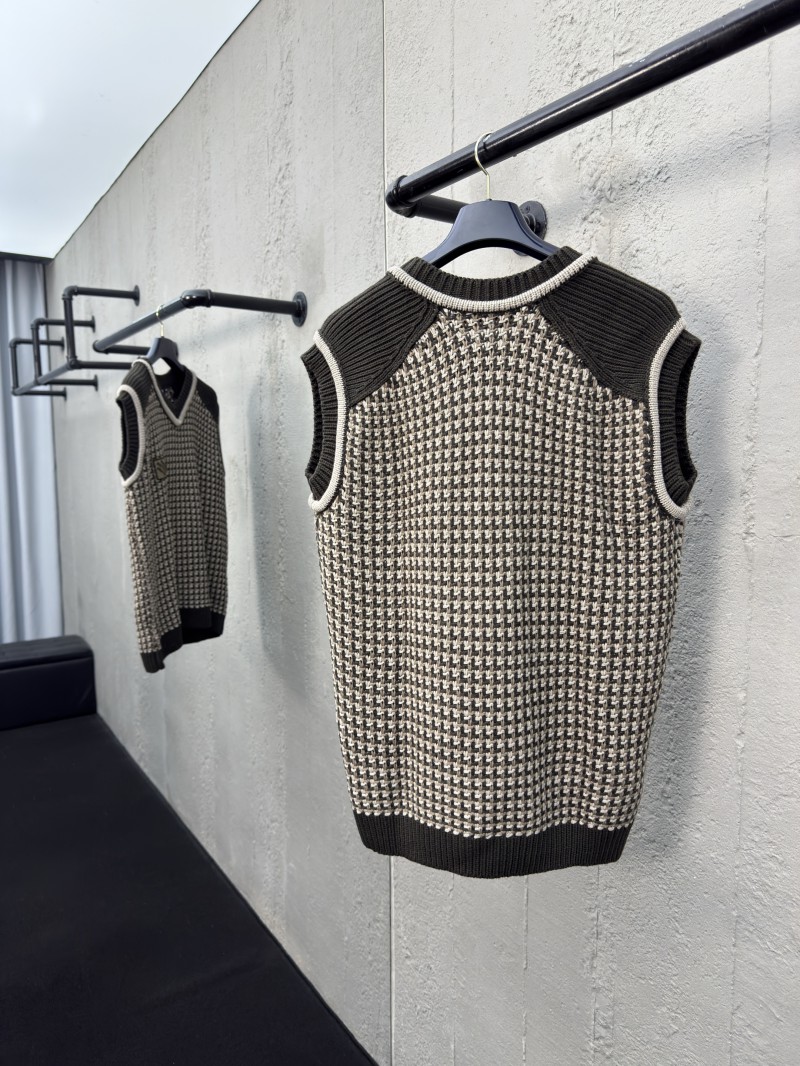 LV jacquard cotton knit vest 1