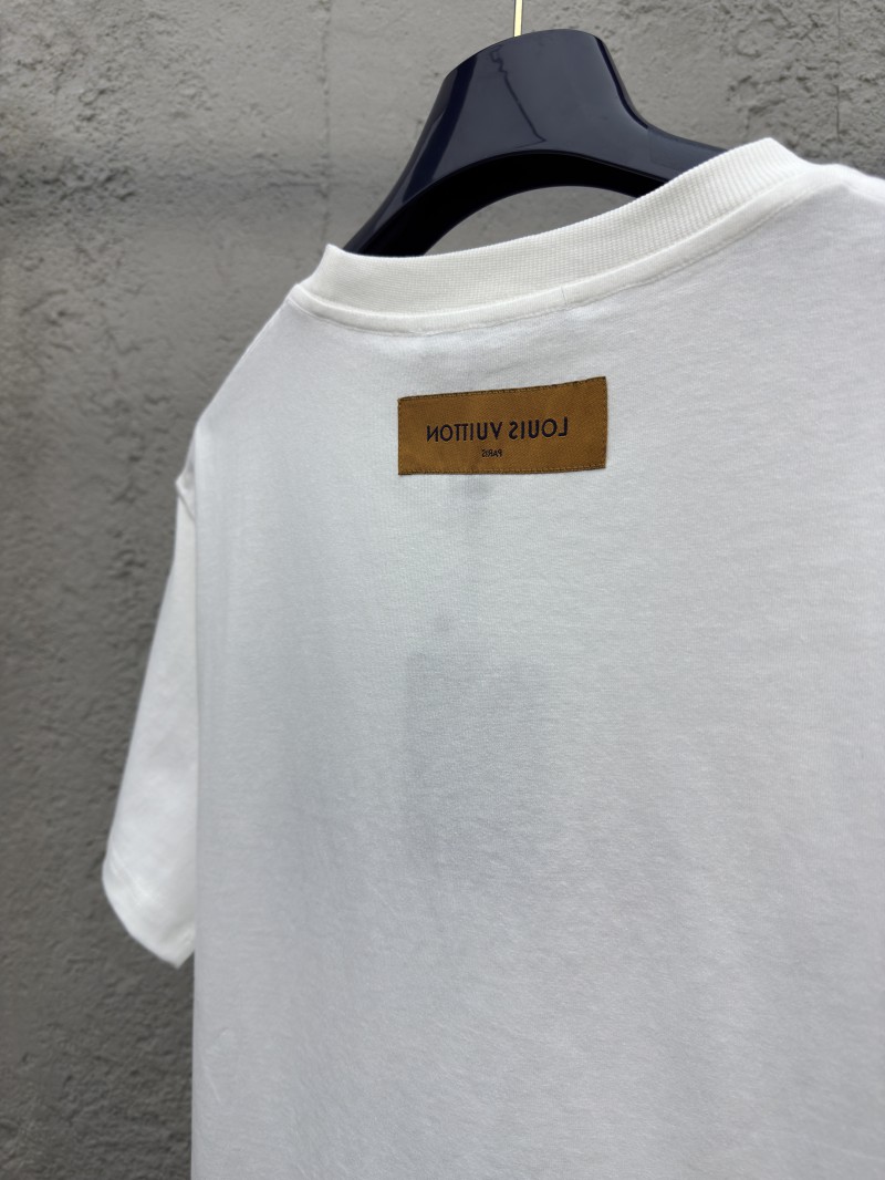 LV Special Printed Embroidered Short-Sleeved T-Shirt 8