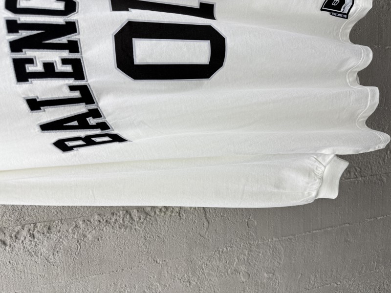 Balenciaga Basketball Series Letter Print Round Neck Long Sleeve 1 5