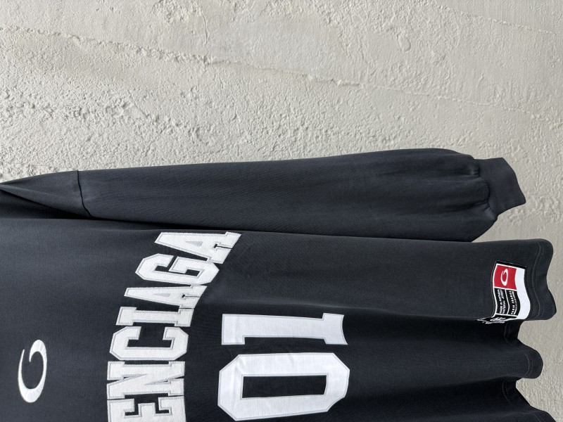 Balenciaga Basketball Series Letter Print Round Neck Long Sleeve 2 6