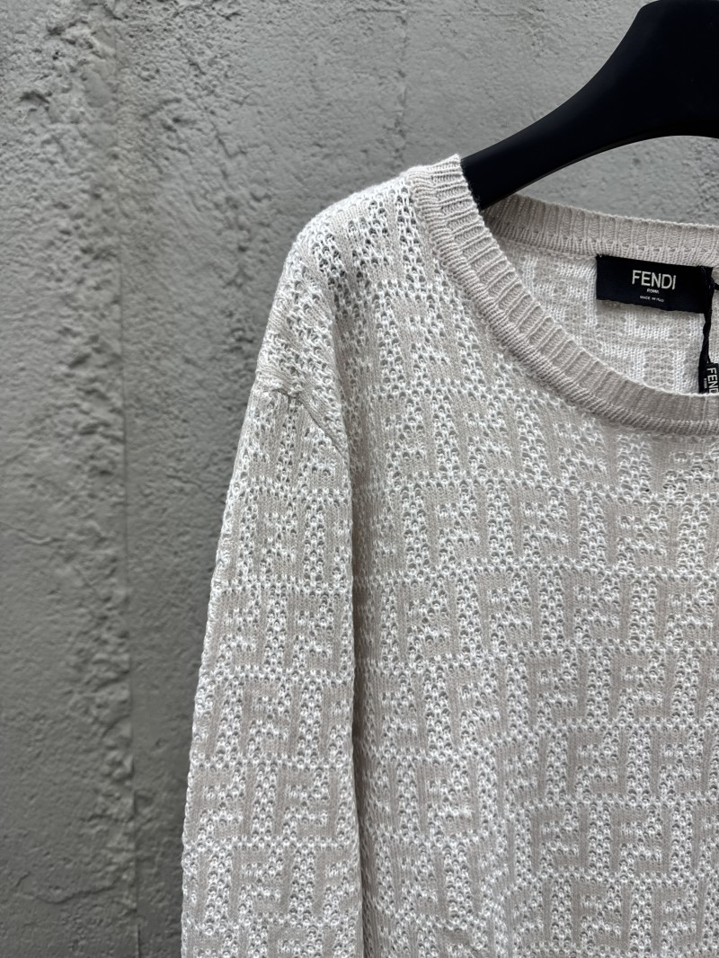 Fendi Solid Color Round Neck Long Sleeve Sweater 3