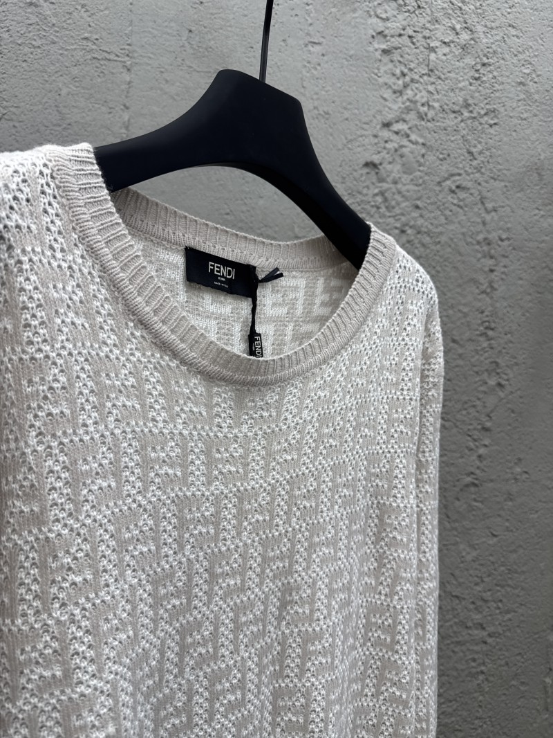 Fendi Solid Color Round Neck Long Sleeve Sweater 7