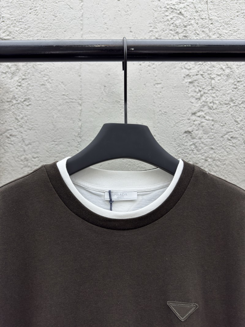 Prada Round Neck Micro Logo Straight Short Sleeve T-Shirt 2 2