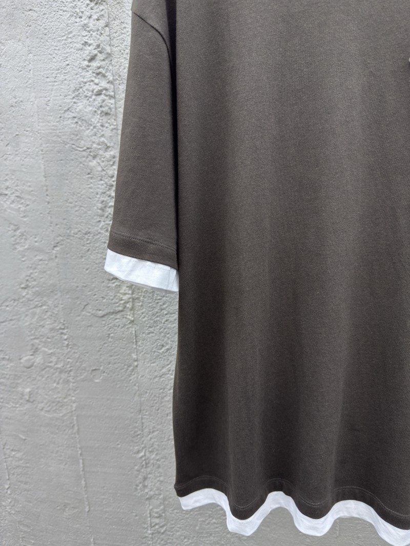 Prada Round Neck Micro Logo Straight Short Sleeve T-Shirt 2 5