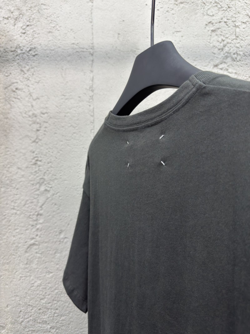 Maison Margiela Worn Digital Print Short-Sleeve 1 8