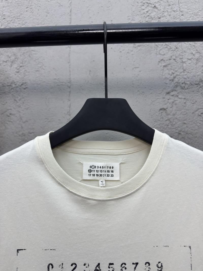Maison Margiela Worn Digital Print Short-Sleeve 2 2