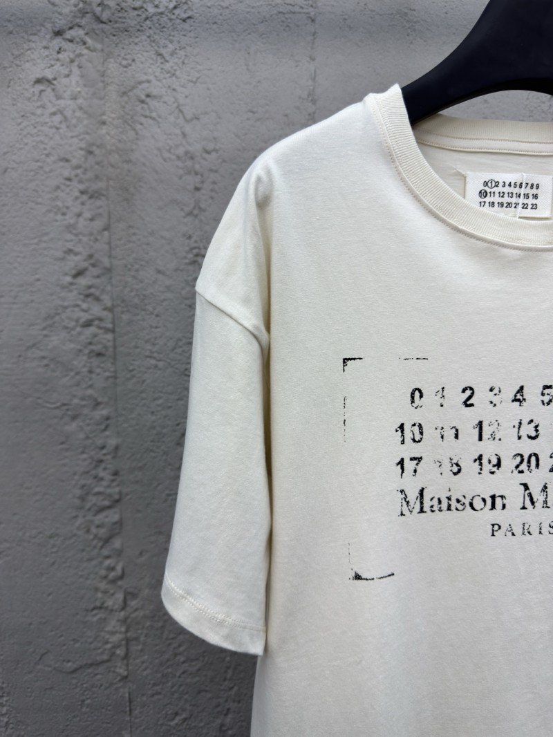 Maison Margiela Worn Digital Print Short-Sleeve 2 3