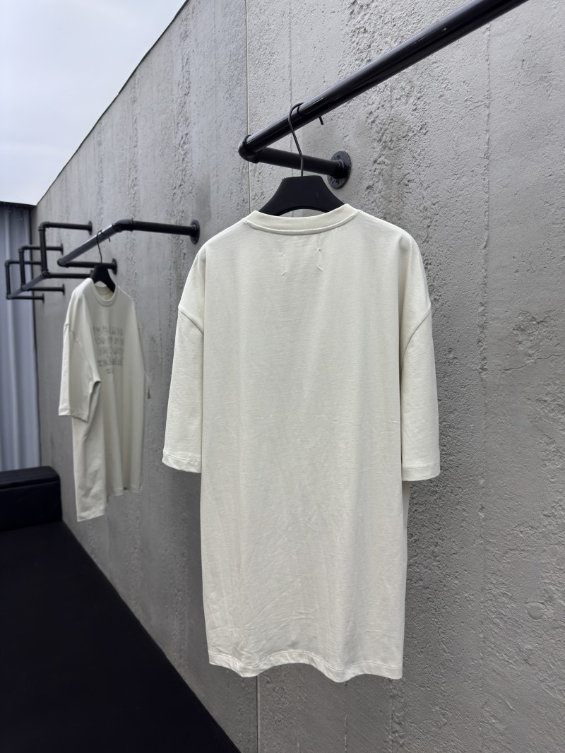 Maison Margiela Micro-Logo Stitching Decorated Short-Sleeve T-Shirt 1