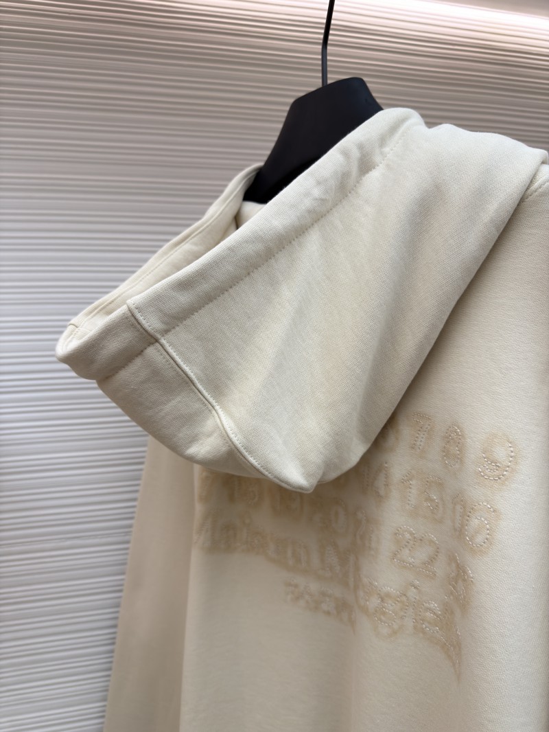 Maison Margiela Back Logo Sweatshirt 8