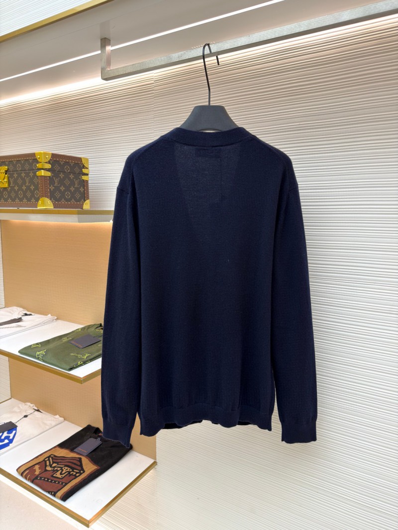 Gucci V-neck single-button long-sleeve wool sweater 1
