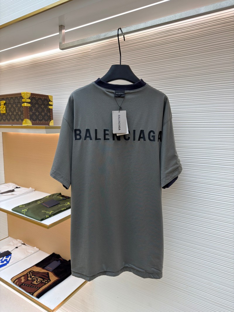 Balenciaga Reversible Double-Layer Crew Neck Short Sleeve 3