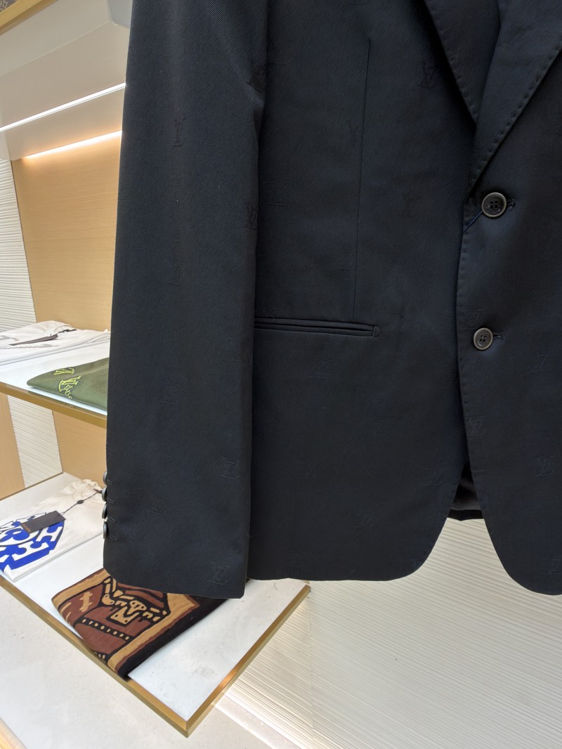 LV Blason Jacquard Single-Breasted Solid Suit 5