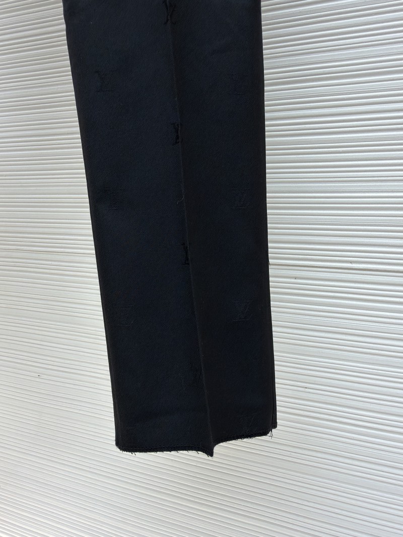 LV Blason Jacquard Solid-Color Trousers 6