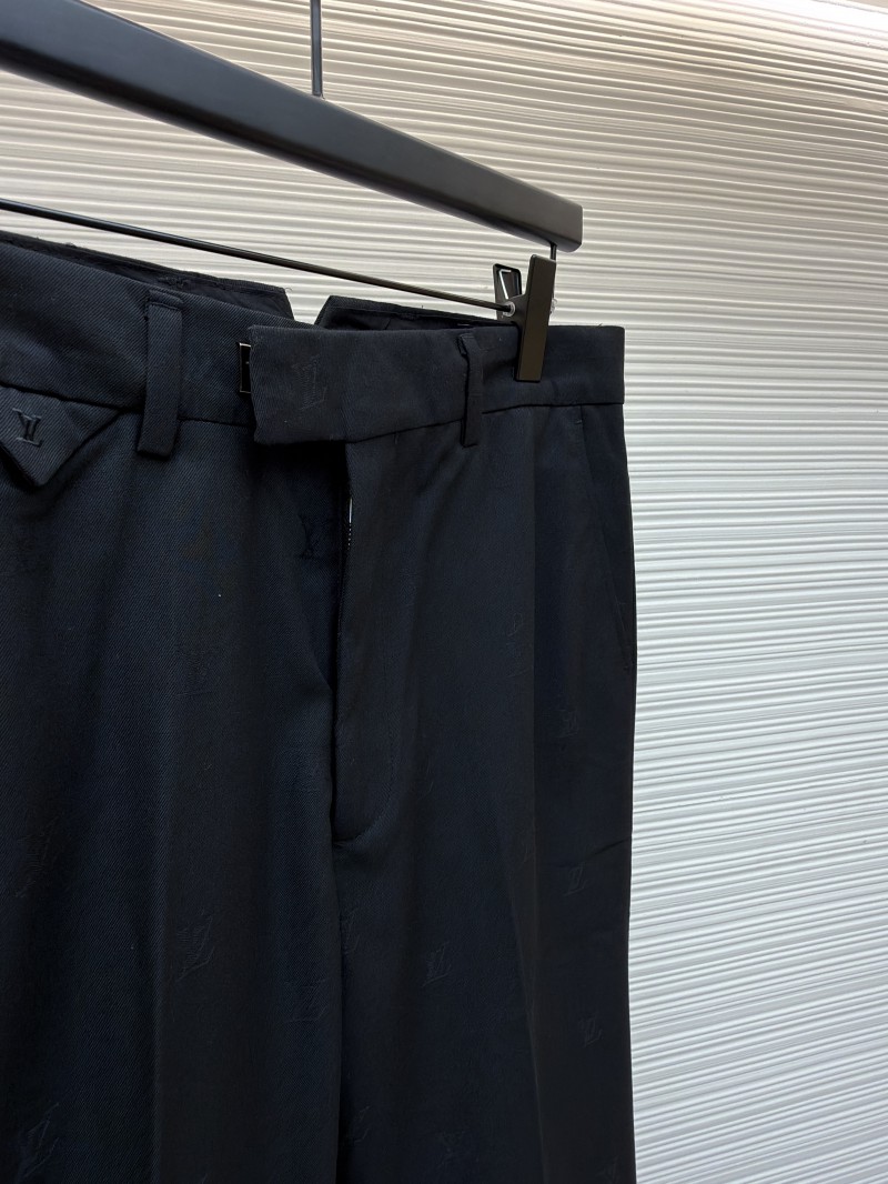 LV Blason Jacquard Solid-Color Trousers 7