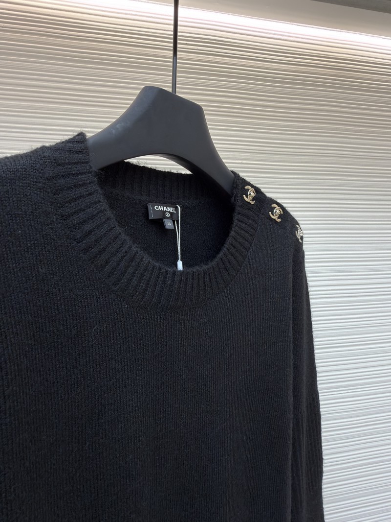 Chanel Bookbag Buckle Long-Sleeve Sweater 1 7