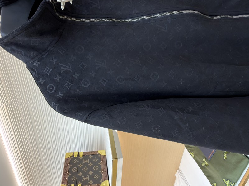 LV Embossed Suede Stand Collar Zipper Long Sleeve Leather Jacket 2 3