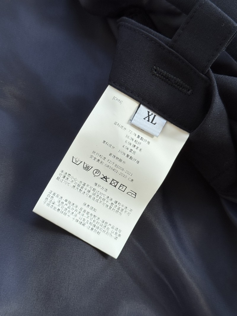 Bottega Veneta Zipper Pocket Short Jacket 8