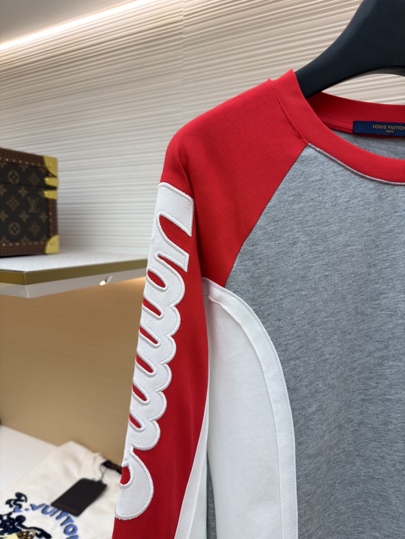 LV Ski Collection Long-Sleeve Crew Neck Color-Block T-Shirt 3