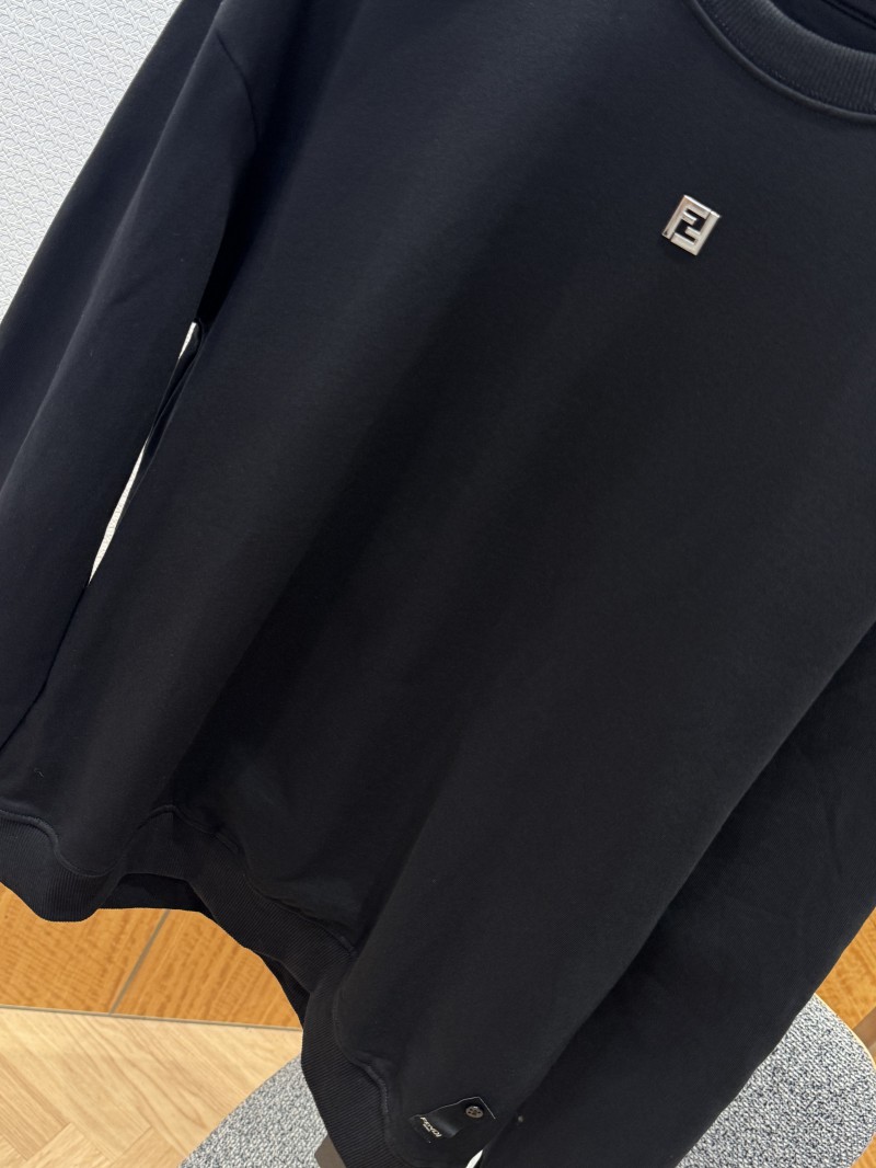 Fendi Logo Crewneck Sweatshirt 3