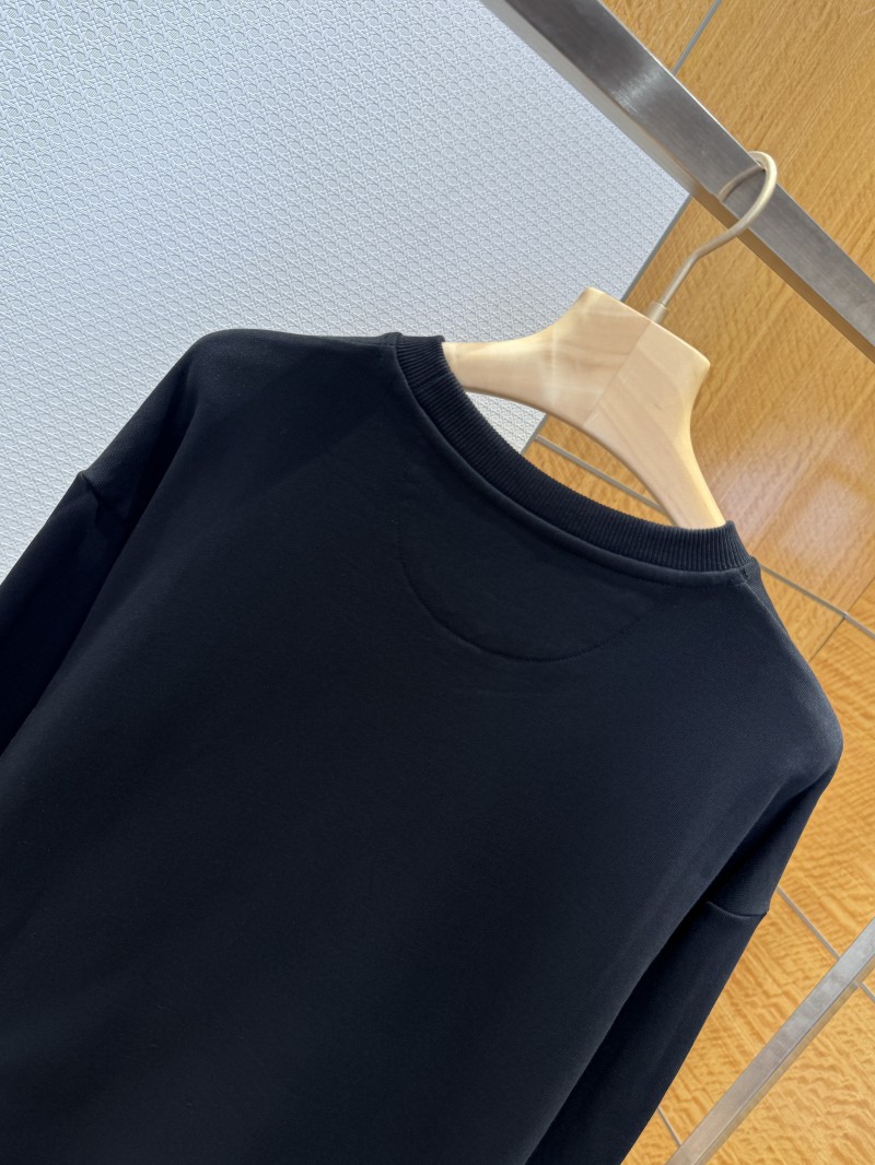 Fendi Logo Crewneck Sweatshirt 5