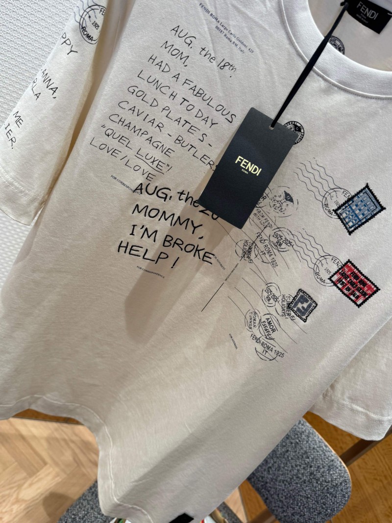 Fendi Stamp Print Crew Neck Short Sleeve 3