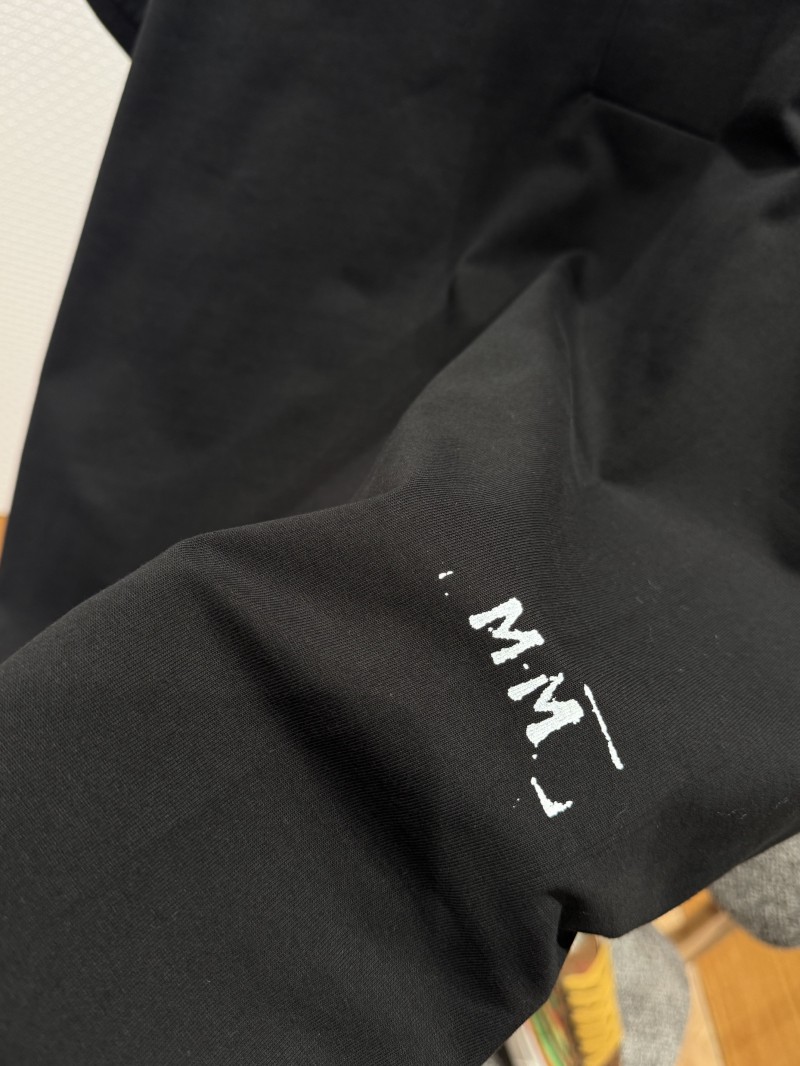 Maison Margiela Graffiti Print Polo Shirt 4