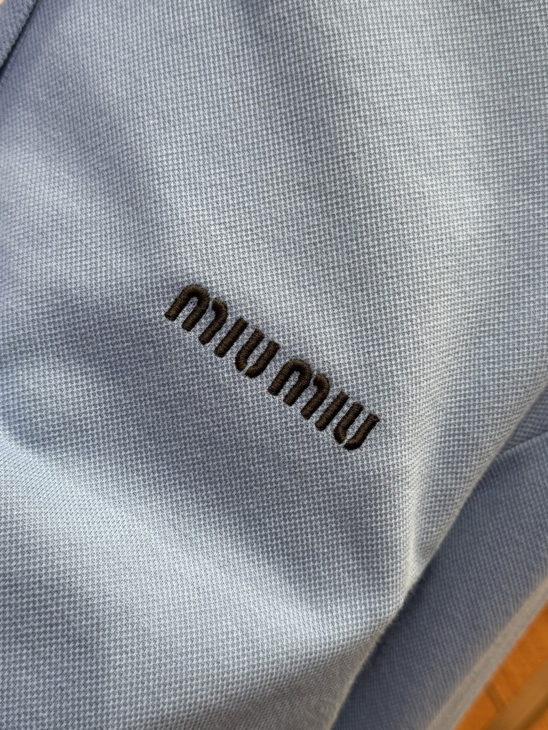 Miu Miu Color-Blocked Double-Layer Collar Embroidered Polo Shirt 5