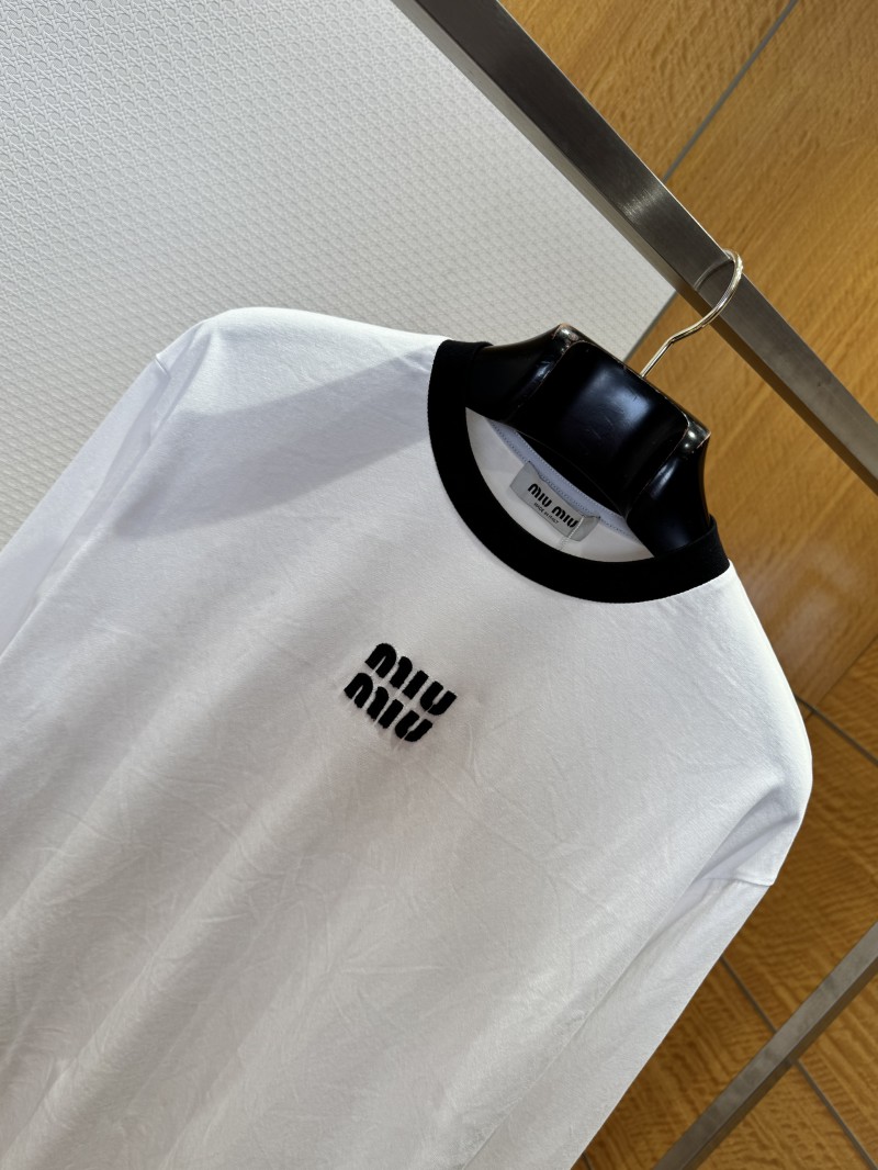 Miu Miu Color-Block Patchwork Embroidered Long-Sleeve T-Shirt 2