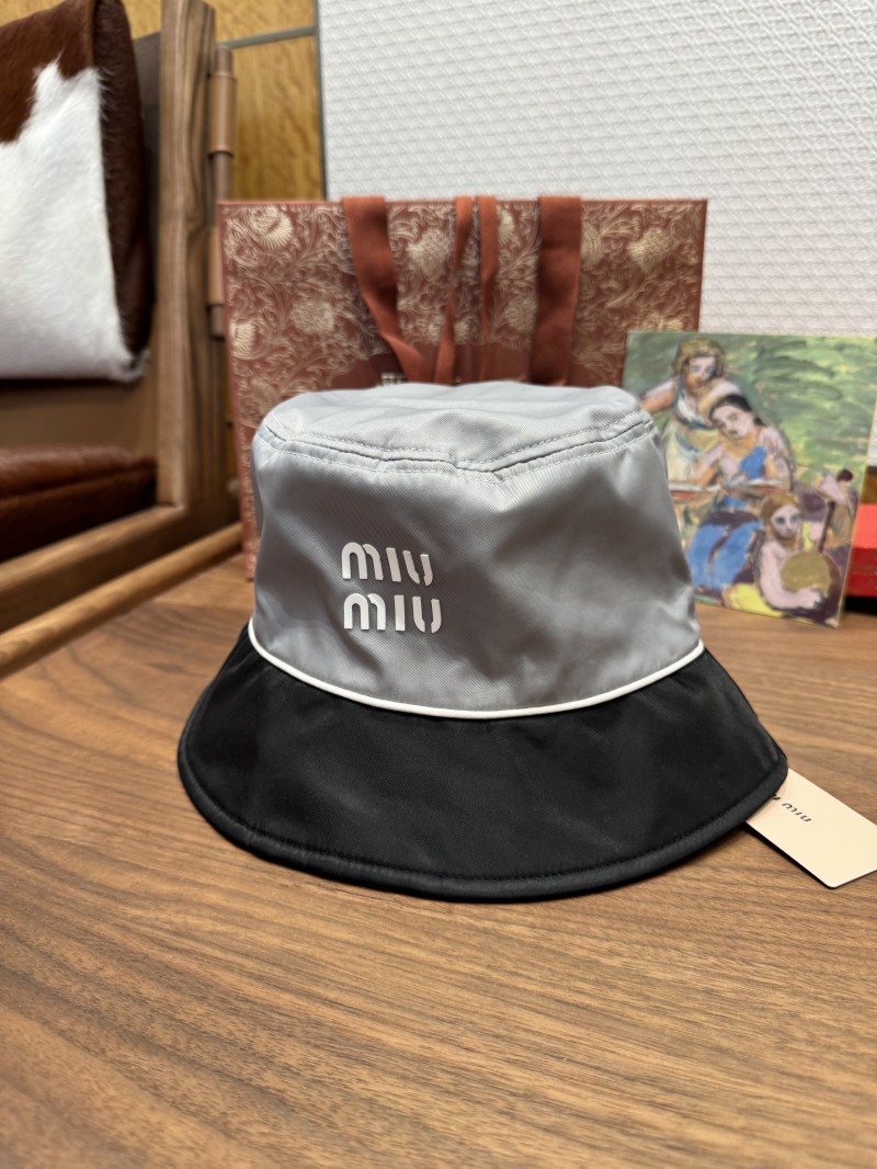 Miu Miu Logo Fisherman's Hat 1 2