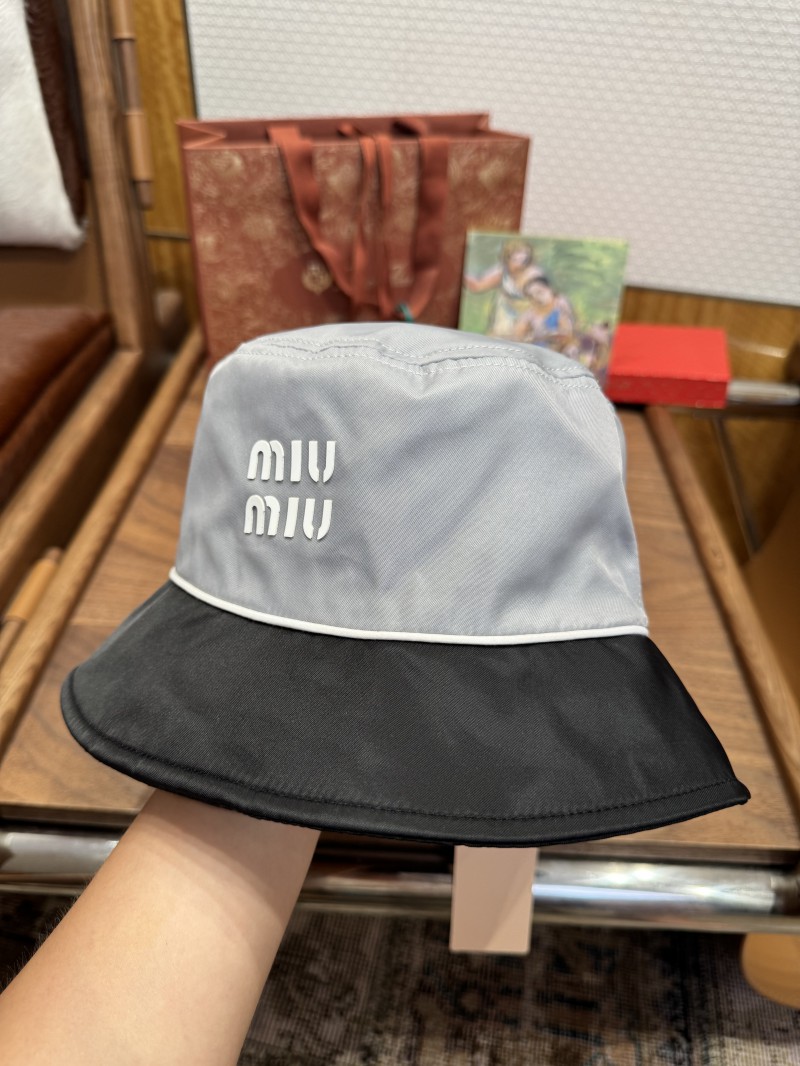 Miu Miu Logo Fisherman's Hat 1 3