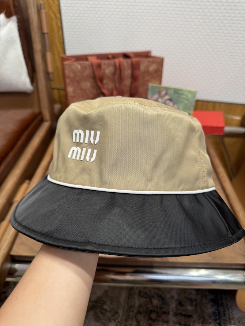 Miu Miu Logo Fisherman's Hat 2 3