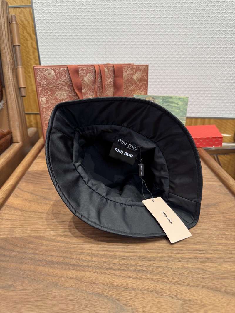 Miu Miu Logo Fisherman's Hat 2 4