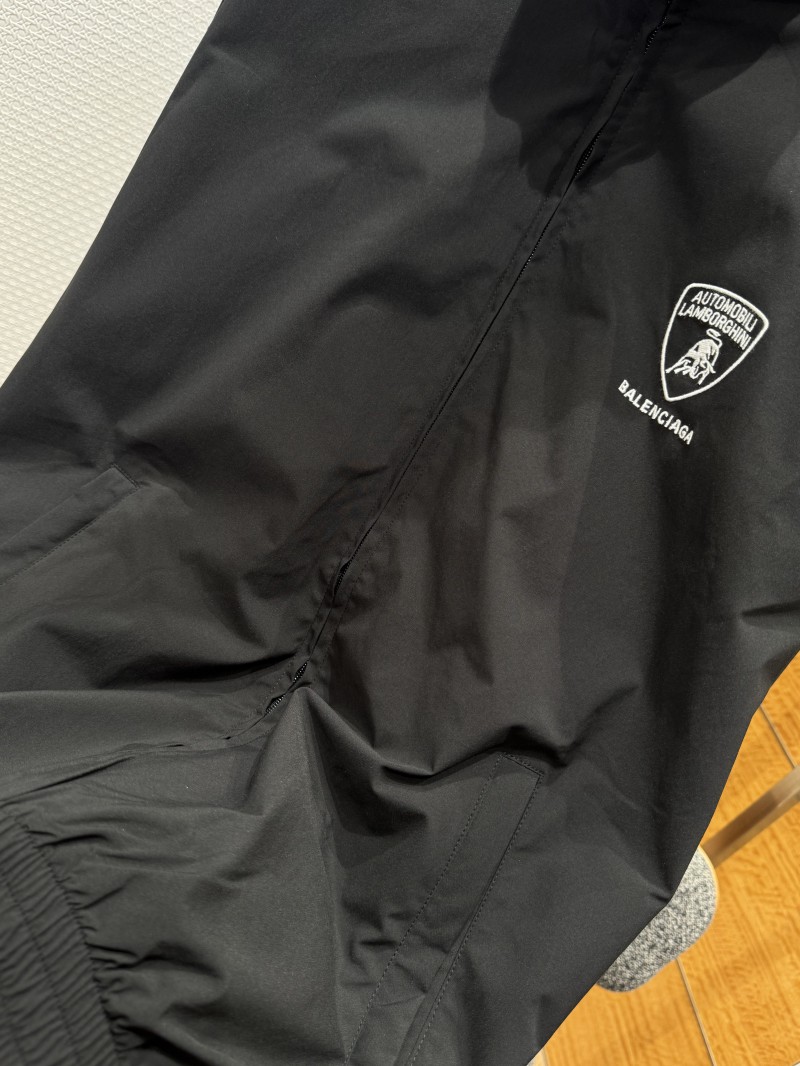 Balenciaga Collaboration Embroidered Zipper Jacket 4