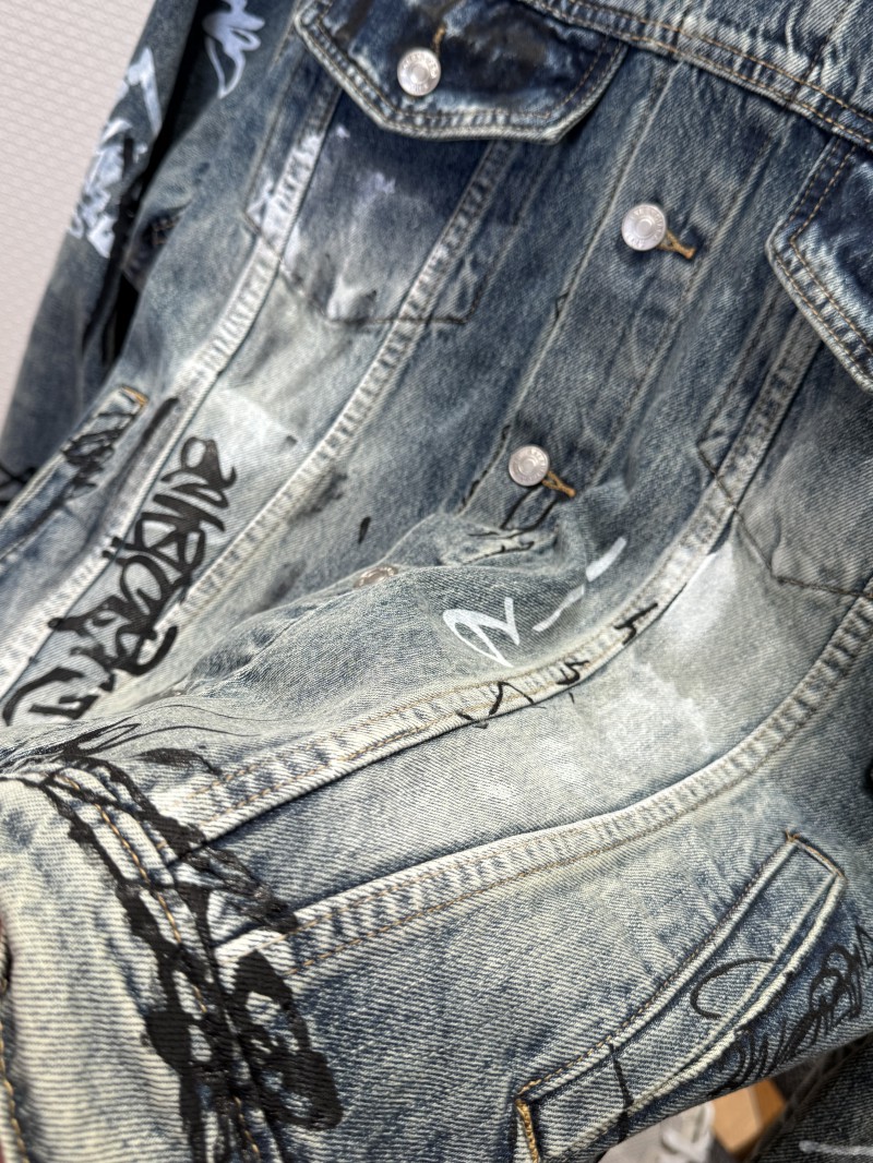 Balenciaga Graffiti-Printed Hand-Painted Washed Denim Jacket 4