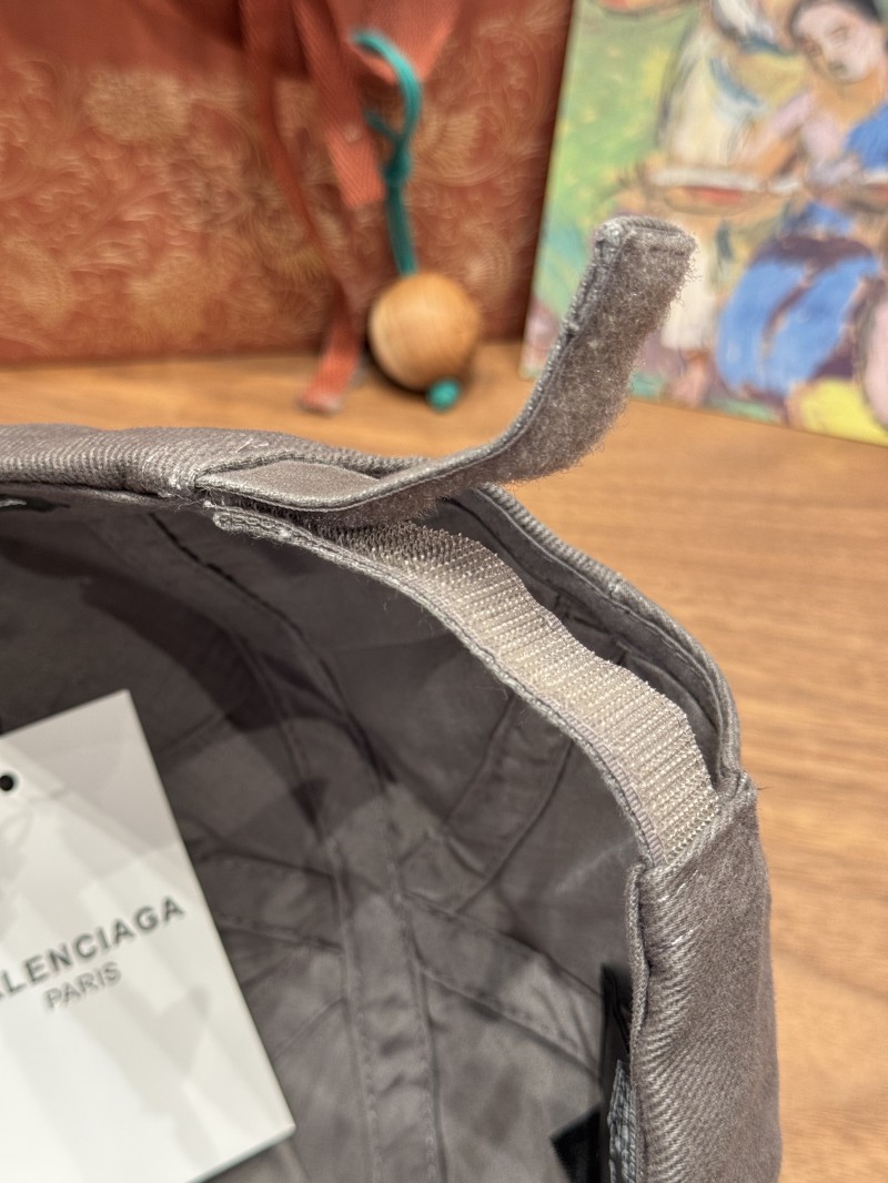 Balenciaga Embroidered Velcro Baseball Cap 2 7