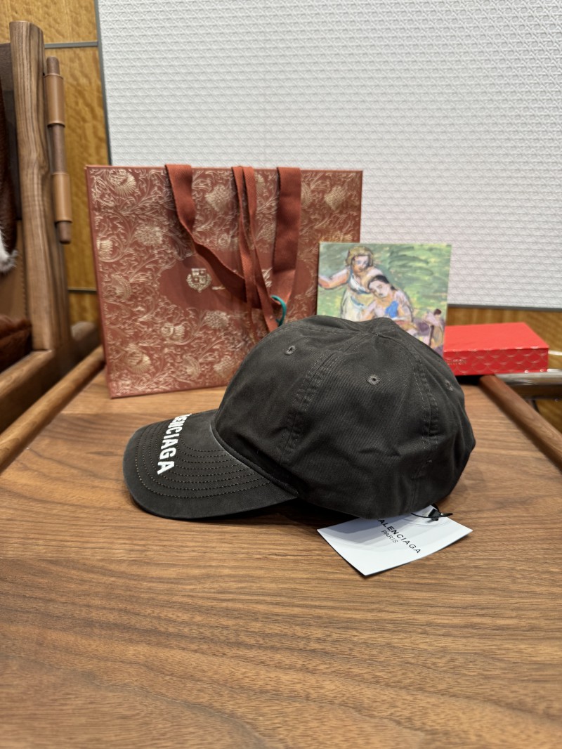Balenciaga Letter Embroidered Baseball Cap 2