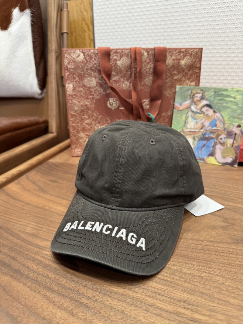 Balenciaga Letter Embroidered Baseball Cap 3