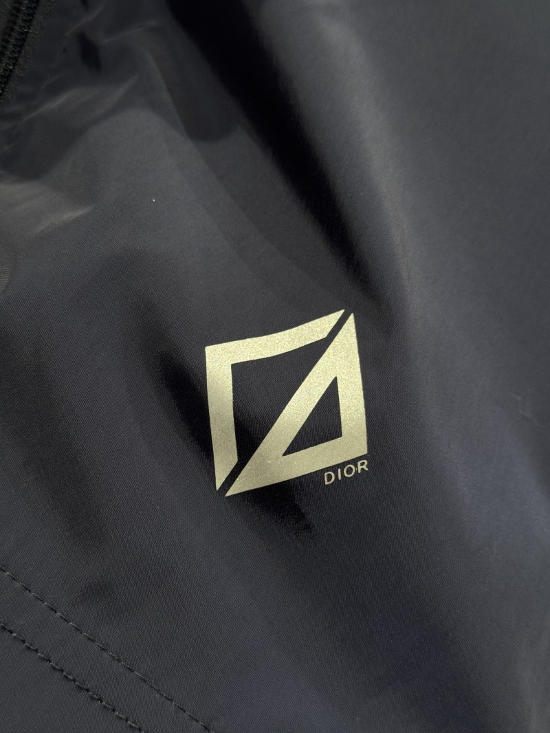Dior Embroidered Solid Color Zipper Jacket 5