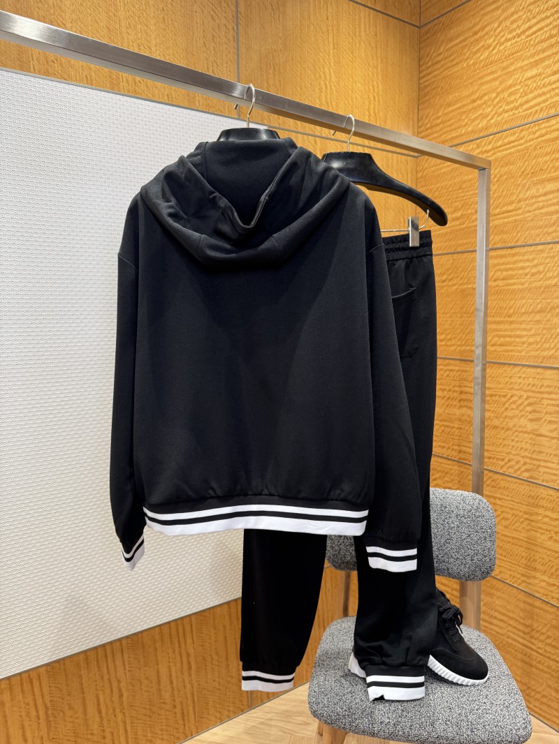 Gucci Color-Block Striped Embossed Hooded Sweatsuit 1