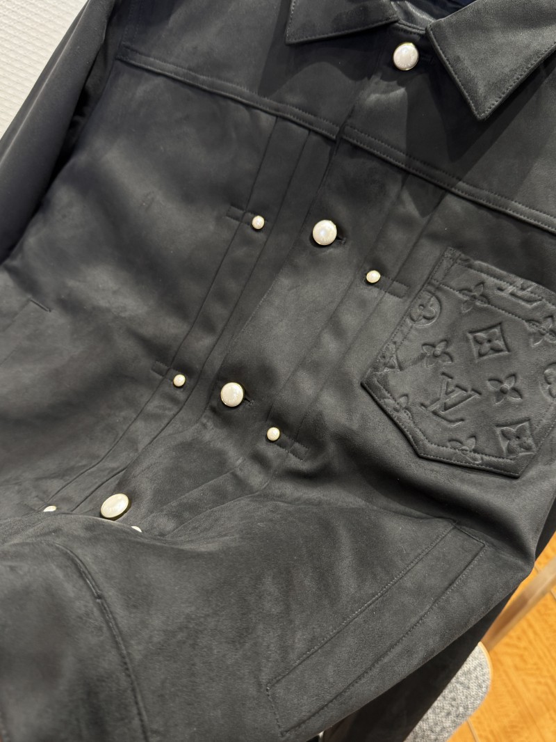 LV Suede Embossed Jacket Coat 2 4