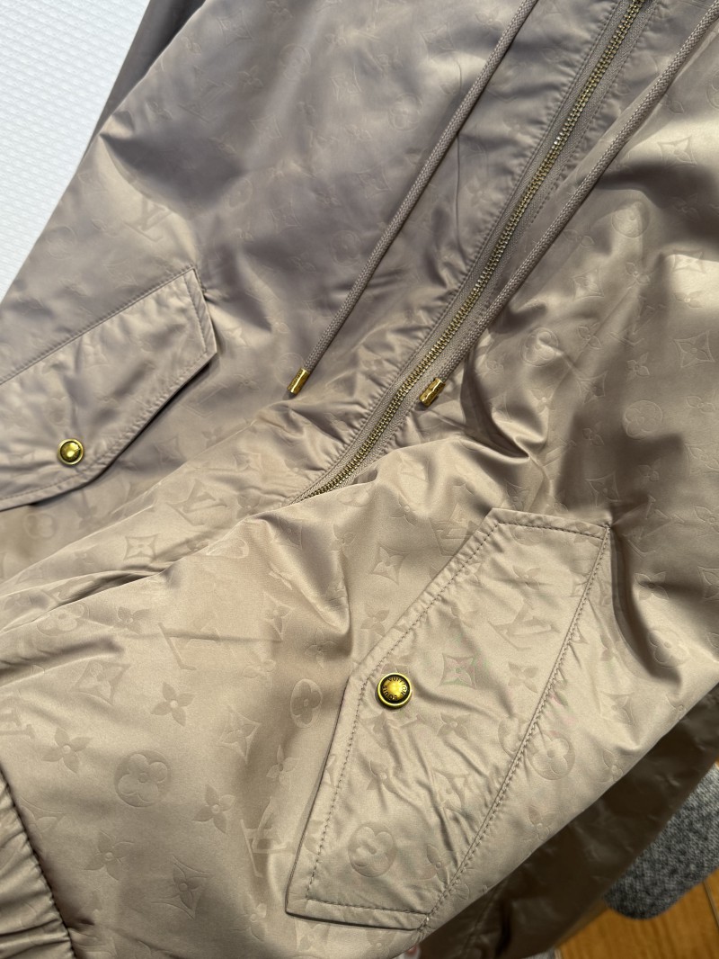 LV Logo All-Over Print Zipper Hooded Jacket 1 4