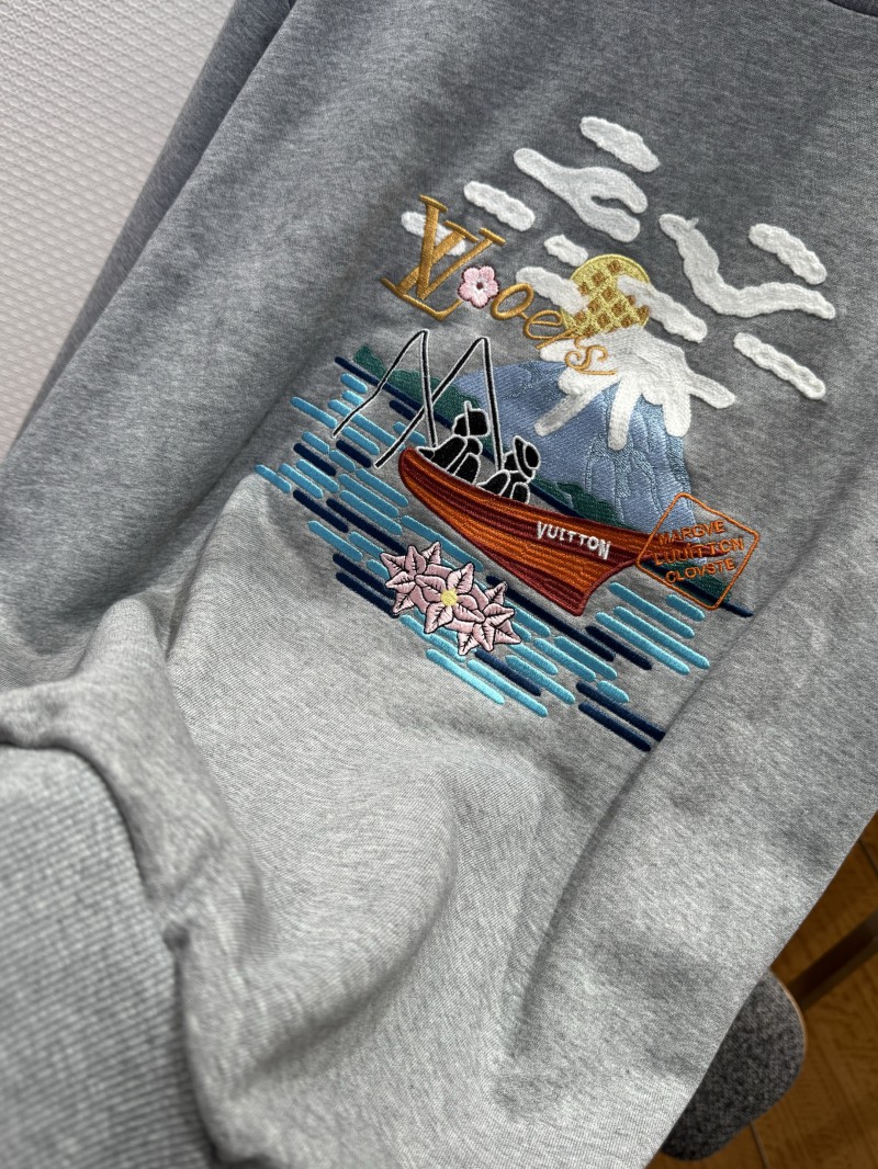 LV Embroidered Crewneck Sweatshirt 4