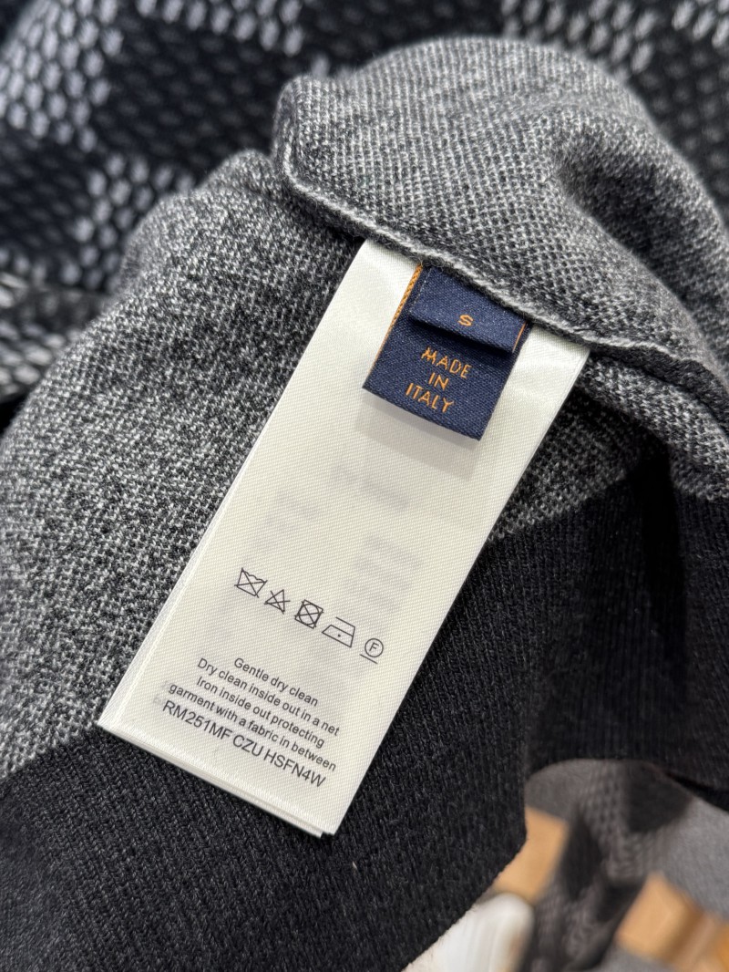 LV Checkered Jacquard Crewneck Sweater 8