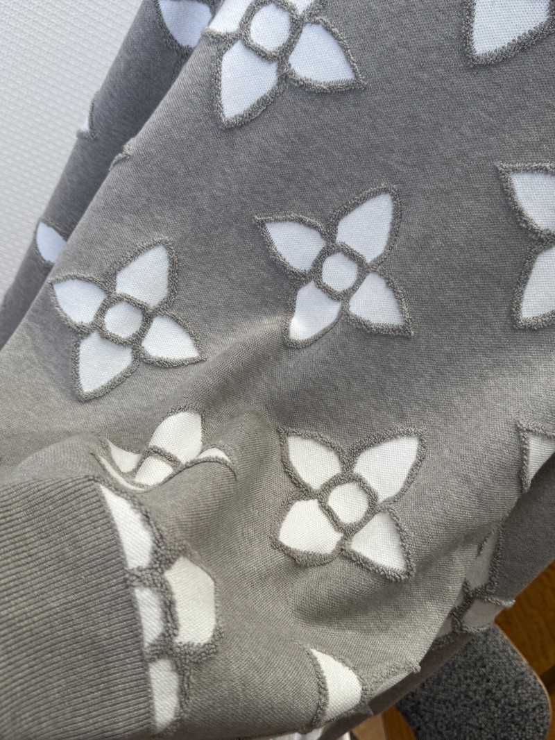 LV Pattern Jacquard Crew Neck Long Sleeve Sweater 4