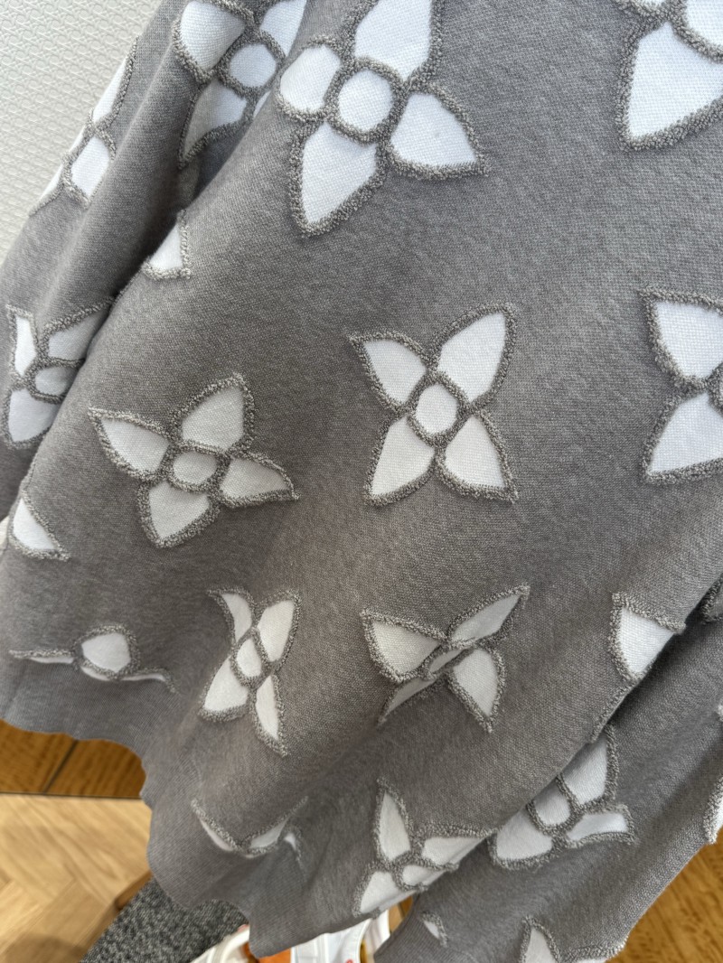 LV Pattern Jacquard Crew Neck Long Sleeve Sweater 6