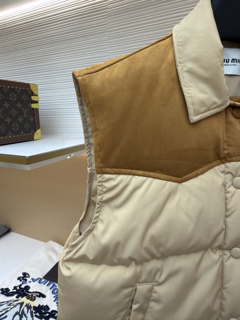 Miu Miu Color-Blocked Short Drawstring Down Vest 3